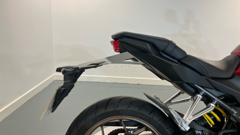 Honda CB650RA (22MY)